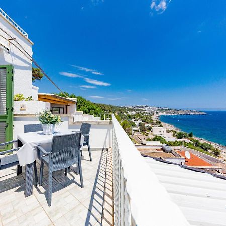Apartment Sun & Sea Terrace-2 By Interhome Castro  Buitenkant foto
